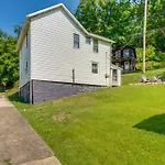 Charming Emporium Home Near Hiking Trails!